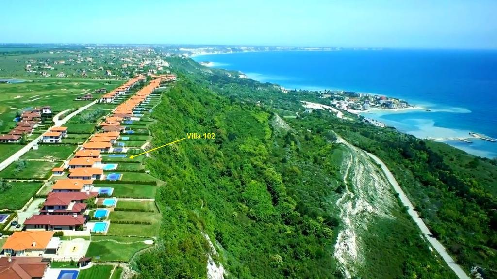 Private Villa 102 With Heated Pool In Blacksearama Balchik Extérieur photo